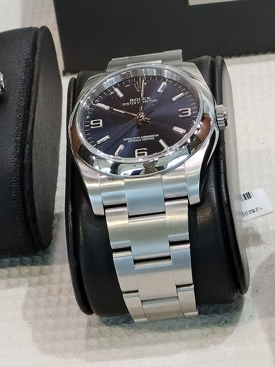 Rolex Oyster Perpetual: Rolex Oyster Perpetual ref. 116000 with Explorer dial